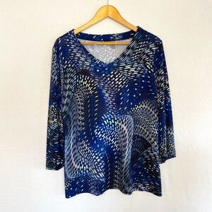 Chico’s Size 3 US XL Easywear Tunic Top Abstract Stary Night Design Slinky Knit